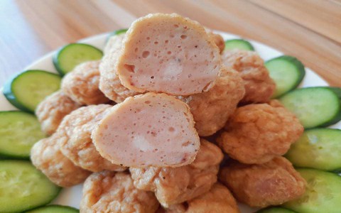Cách làm chả dai ngon từ đùi gà công nghiệp